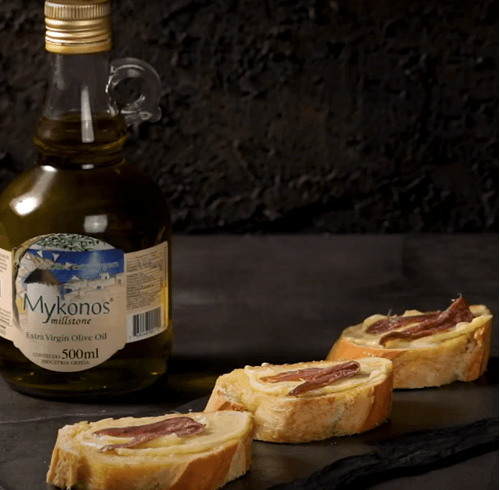 Bruschettas com Azeite Mykonos e Anchovas Consórcio