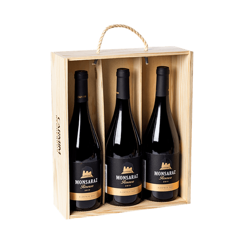 Kit Vinho Tinto Português Carmim Monsaraz Reserva com 3 Garrafas 750 ml em Caixa de Madeira 2022